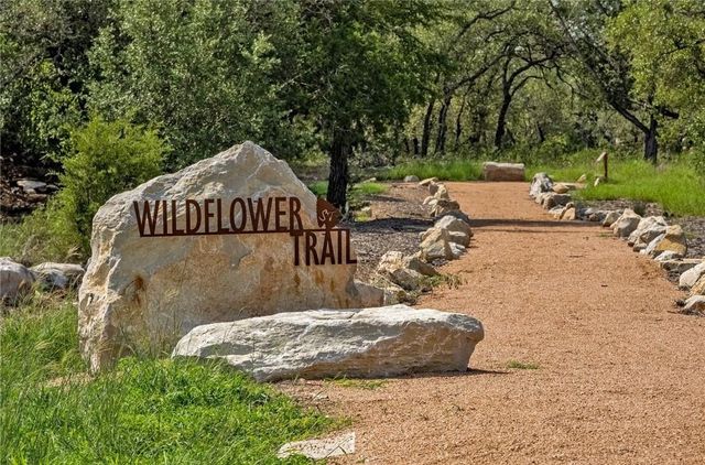 104 Rocky Summit CT, Spicewood, TX 78669