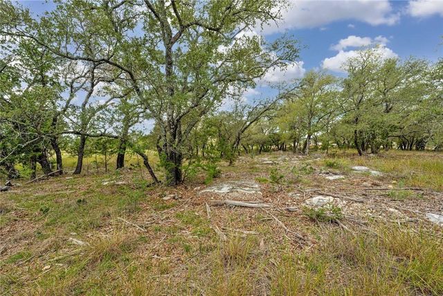 104 Rocky Summit CT, Spicewood, TX 78669