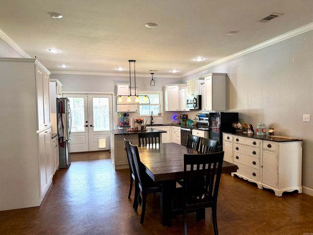 804 laurel Court, Searcy, AR 72143