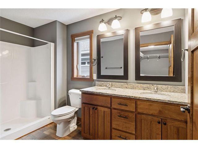 1988 Michael Lane, River Falls, WI 54022