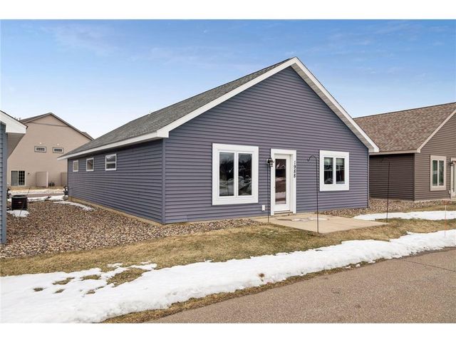 1988 Michael Lane, River Falls, WI 54022