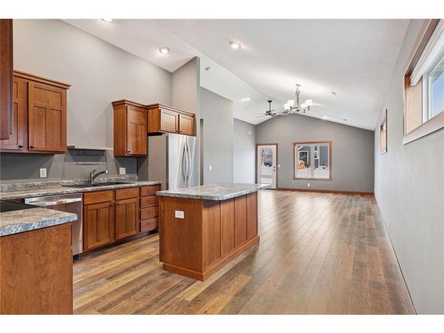 1988 Michael Lane, River Falls, WI 54022