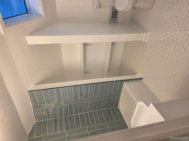 14601 Mettetal Street, Detroit, MI 48227