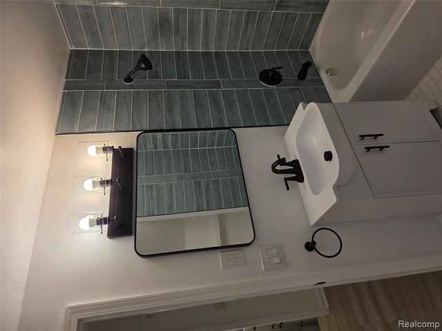 14601 Mettetal Street, Detroit, MI 48227