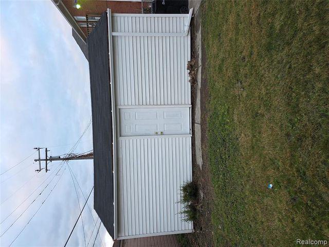 14601 Mettetal Street, Detroit, MI 48227