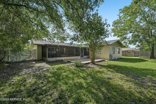 200 DEBARRY Avenue, Orange Park, FL 32073