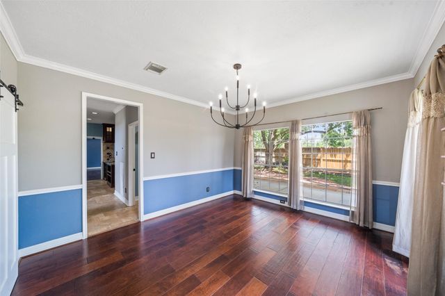 2502 Sea Horse Court, Seabrook, TX 77586