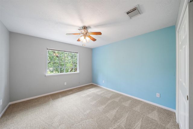 2502 Sea Horse Court, Seabrook, TX 77586