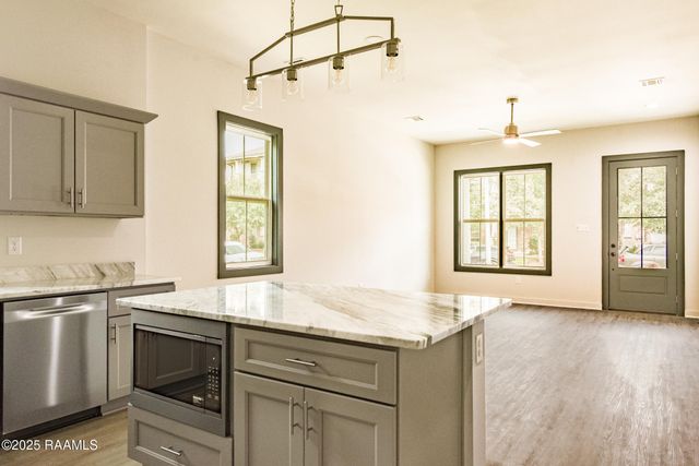 132 Banister Court, Lafayette, LA 70507