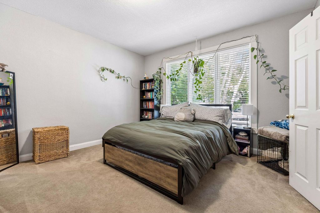 1062 Front Avenue, Saint Paul, MN 55103 — photo 5