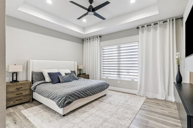 122 Kestrel Circle, Waterloo, IA 50701