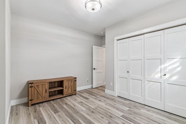 122 Kestrel Circle, Waterloo, IA 50701