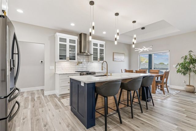 122 Kestrel Circle, Waterloo, IA 50701