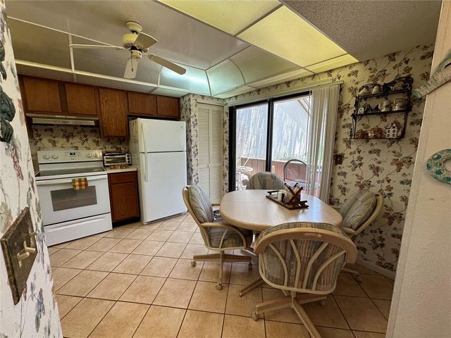 1647 BROOKHOUSE COURT 246, Sarasota, FL 34231
