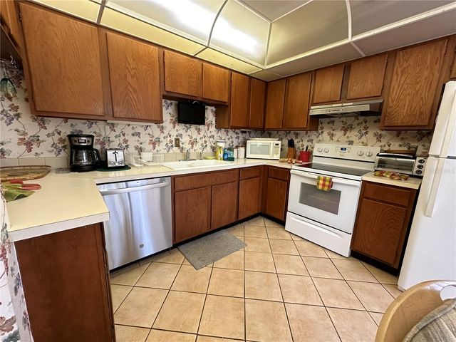 1647 BROOKHOUSE COURT 246, Sarasota, FL 34231