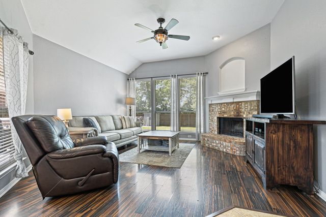 2421 Teagle Drive, Rockwall, TX 75032
