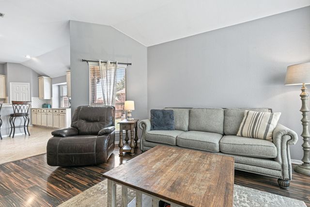 2421 Teagle Drive, Rockwall, TX 75032