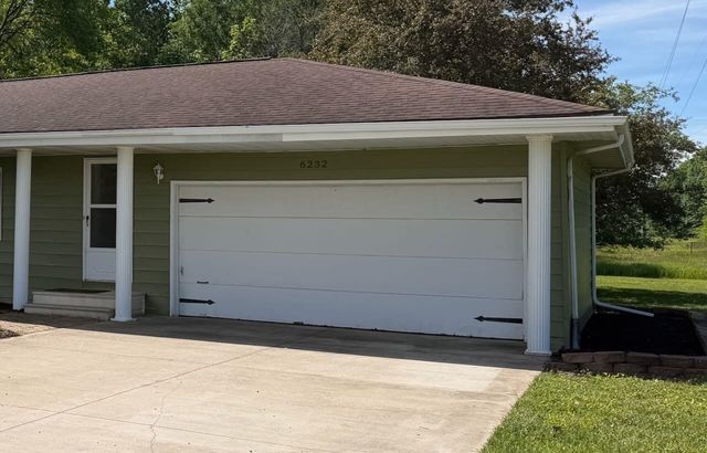 6232 Baker Road, Bridgeport Twp, MI 48722