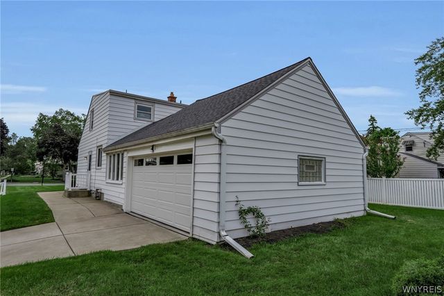 654 Parkhurst Boulevard, Tonawanda, NY 14223