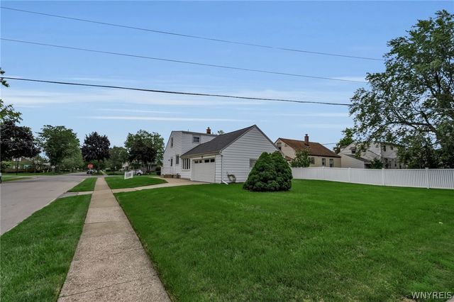 654 Parkhurst Boulevard, Tonawanda, NY 14223