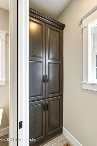 103 Brennan Ct, Shepherdsville, KY 40165