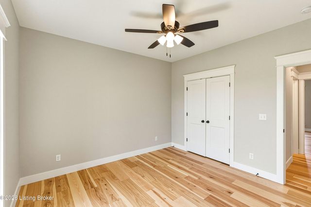 103 Brennan Ct, Shepherdsville, KY 40165