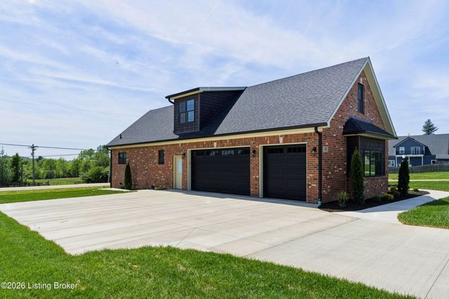 103 Brennan Ct, Shepherdsville, KY 40165