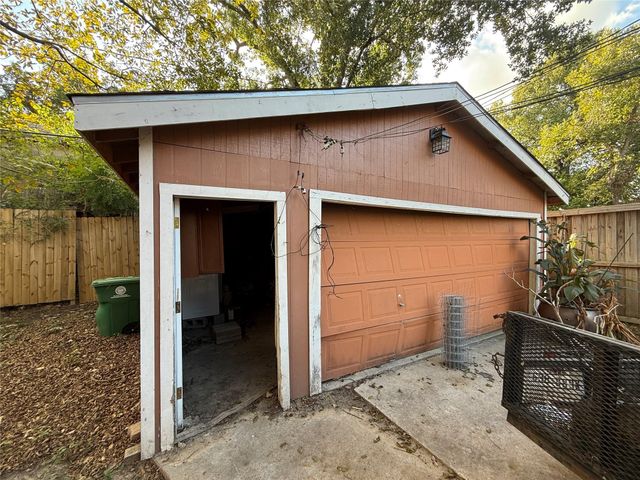3018 Wentworth Street, Houston, TX 77004