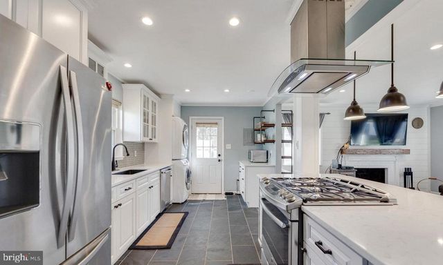 6226 APACHE ST, Springfield, VA 22150