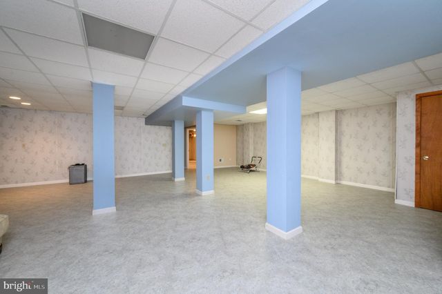 152 NAUTILUS DR, Manahawkin, NJ 08050
