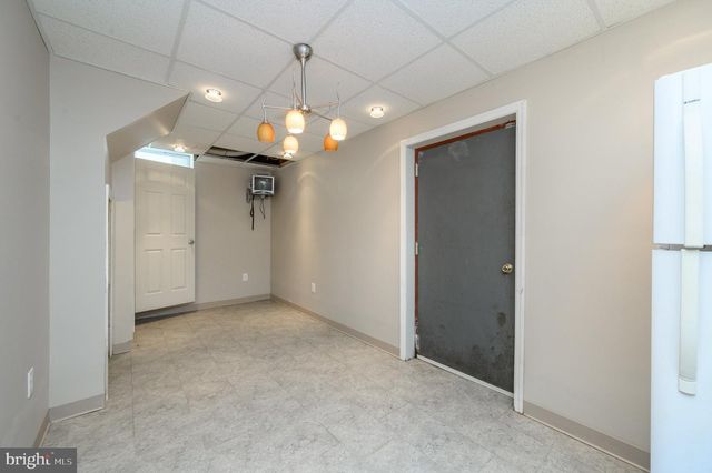 152 NAUTILUS DR, Manahawkin, NJ 08050