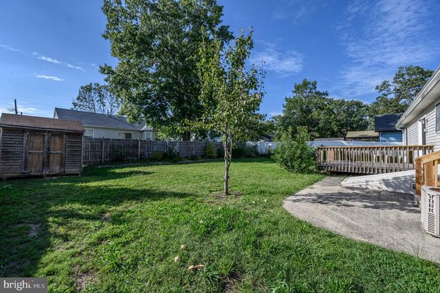 152 NAUTILUS DR, Manahawkin, NJ 08050