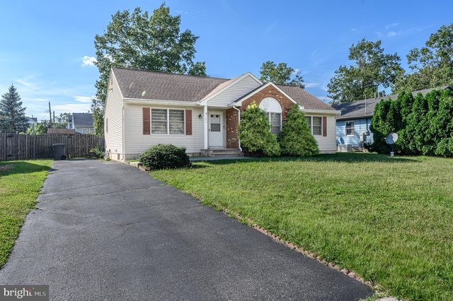152 NAUTILUS DR, Manahawkin, NJ 08050