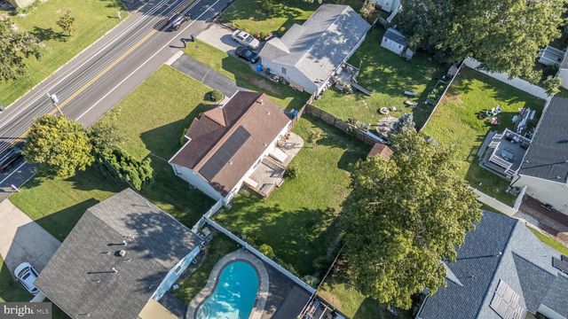 152 NAUTILUS DR, Manahawkin, NJ 08050