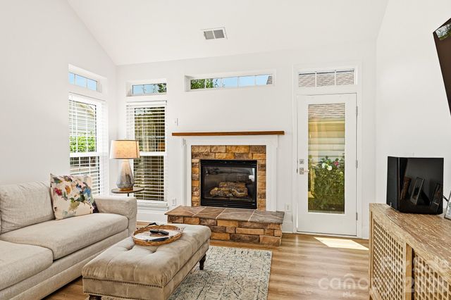 8335 Viewpoint Lane, Cornelius, NC 28031