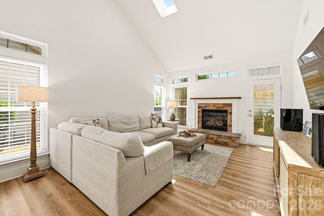 8335 Viewpoint Lane, Cornelius, NC 28031