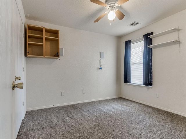 9200 Checkerbloom Drive, Oklahoma City, OK 73165