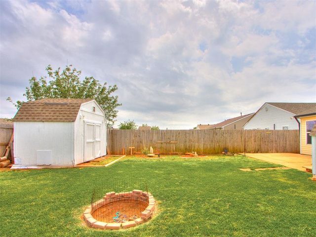 9200 Checkerbloom Drive, Oklahoma City, OK 73165
