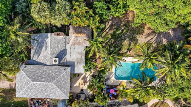 460 SE 18th Avenue, Deerfield Beach, FL 33441