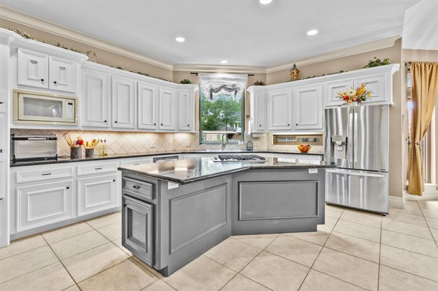 8314 Drew Haven Lane, Spring, TX 77379