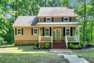 1221 Turnbull Rd, White Bluff, TN 37187