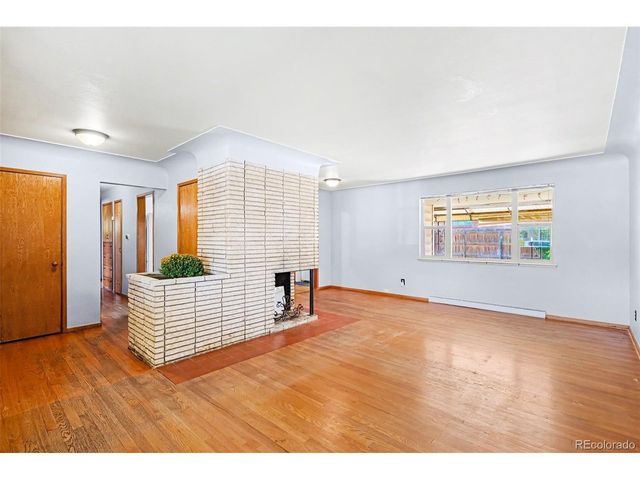 645 S Washington Cir, Englewood, CO 80113