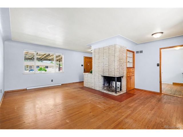 645 S Washington Cir, Englewood, CO 80113