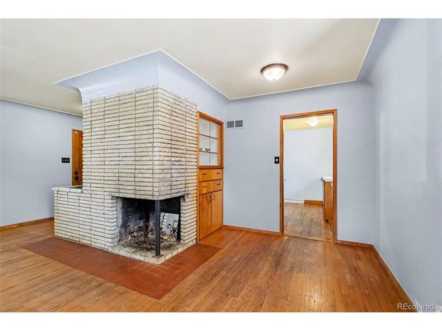 645 S Washington Cir, Englewood, CO 80113