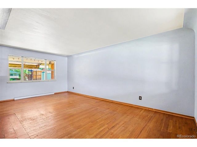 645 S Washington Cir, Englewood, CO 80113