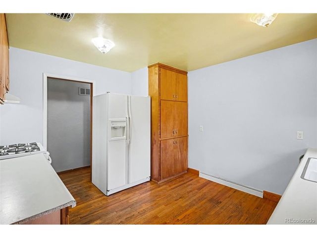 645 S Washington Cir, Englewood, CO 80113