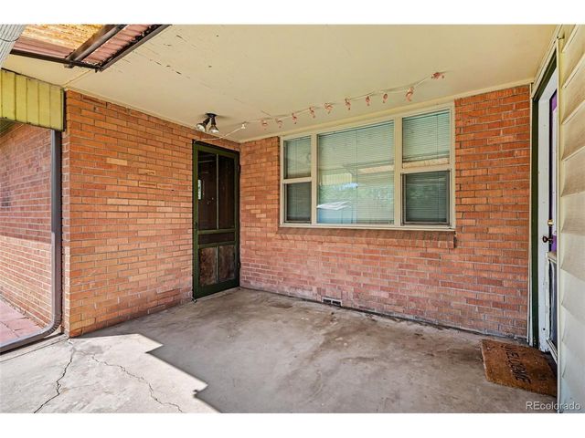645 S Washington Cir, Englewood, CO 80113