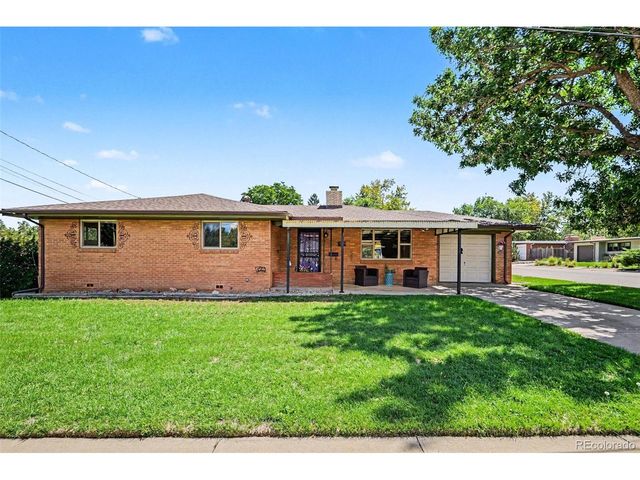 645 S Washington Cir, Englewood, CO 80113