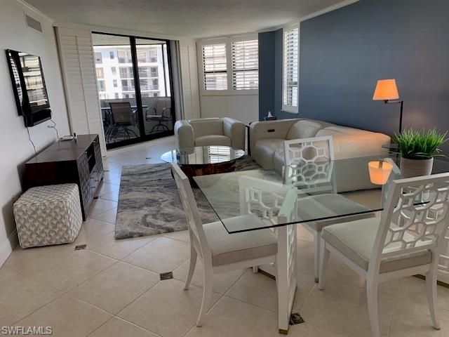 6001 PELICAN BAY BLVD 1206, Naples, FL 34108