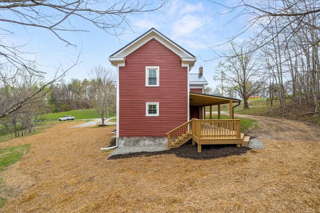 3516 Webbs Mill RD N, Floyd, VA 24091